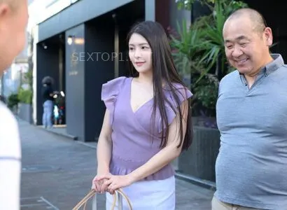Thấy vợ của nhân viên đẹp quá, sếp lại có sở thích địt vợ người khác nên đã…