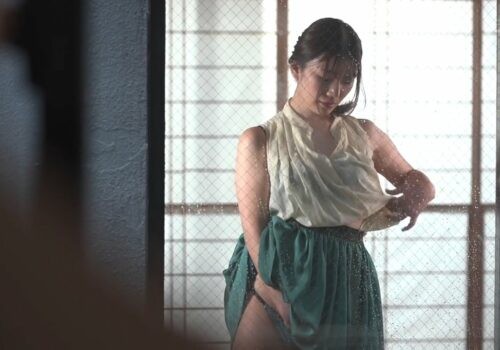 Cô vợ hàng xóm dâm đãng và anh chàng sinh viên độc thân may mắn